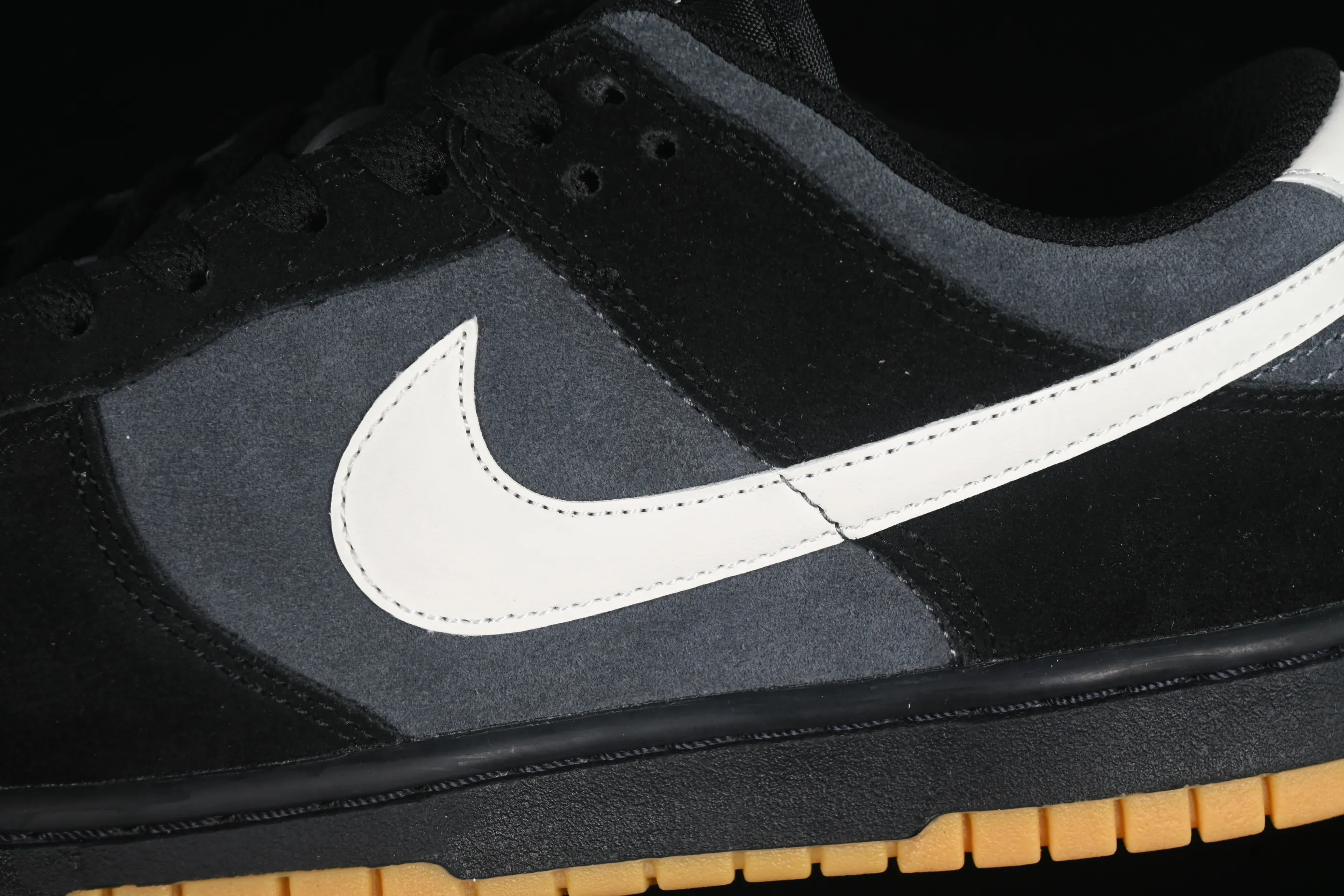 All categories Nk SB Dunk series Nk SB Dunk Low low-top sneakers Nike Dunk Low black and gray color low-top casual sneakers HQ1931-001